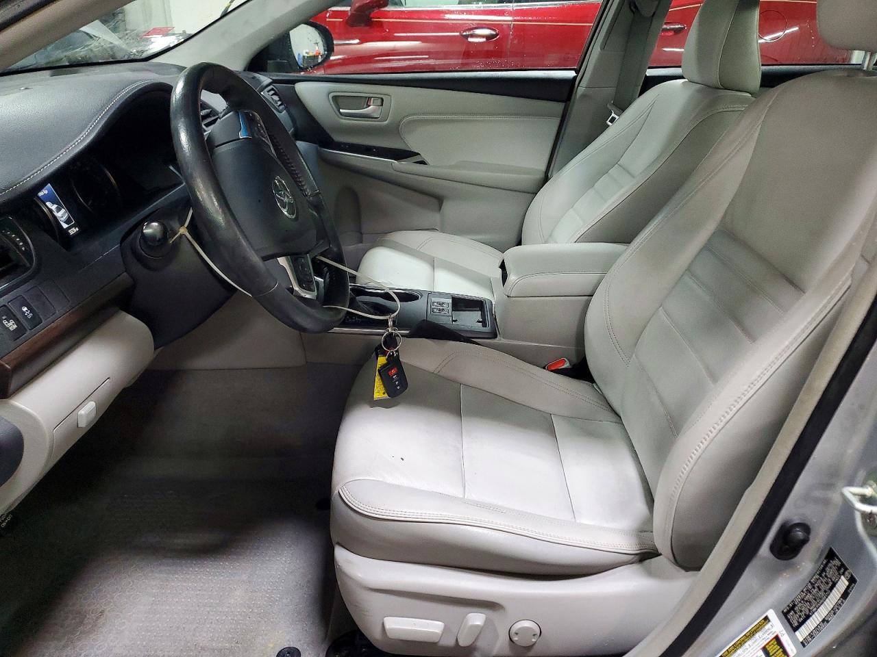 2017 TOYOTA CAMRY