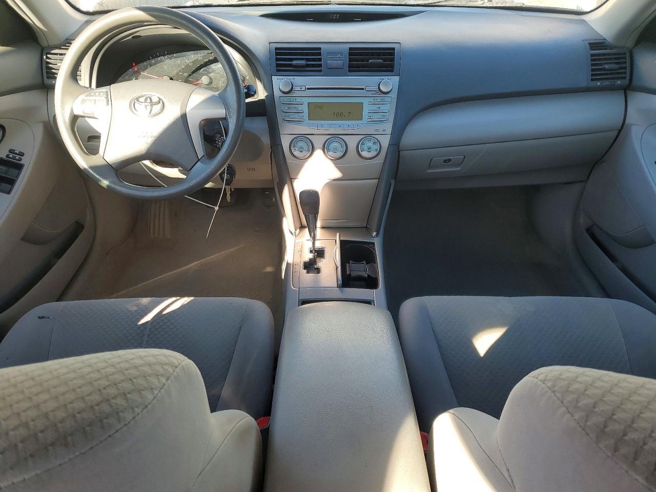 2009 TOYOTA CAMRY