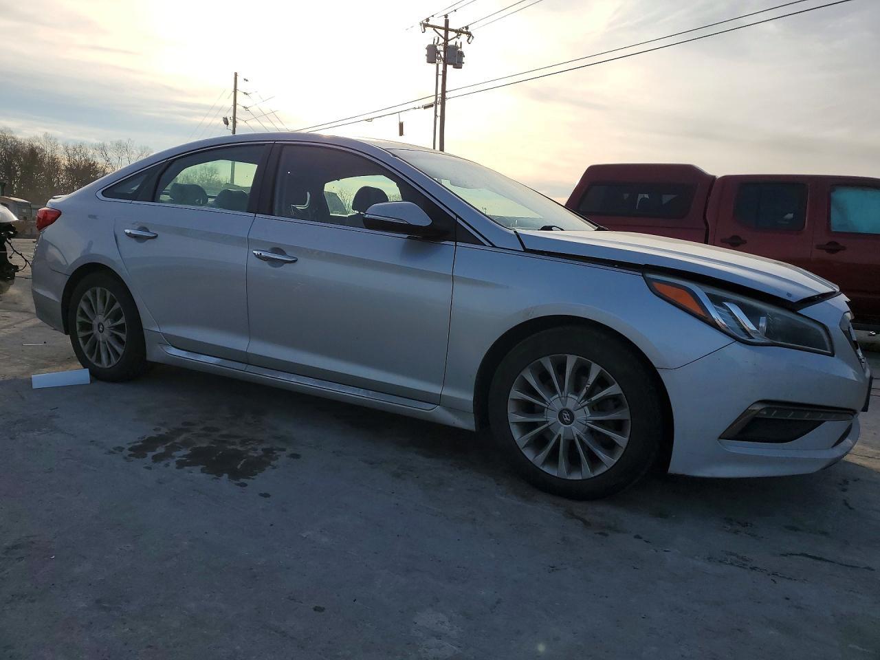 2015 HYUNDAI SONATA