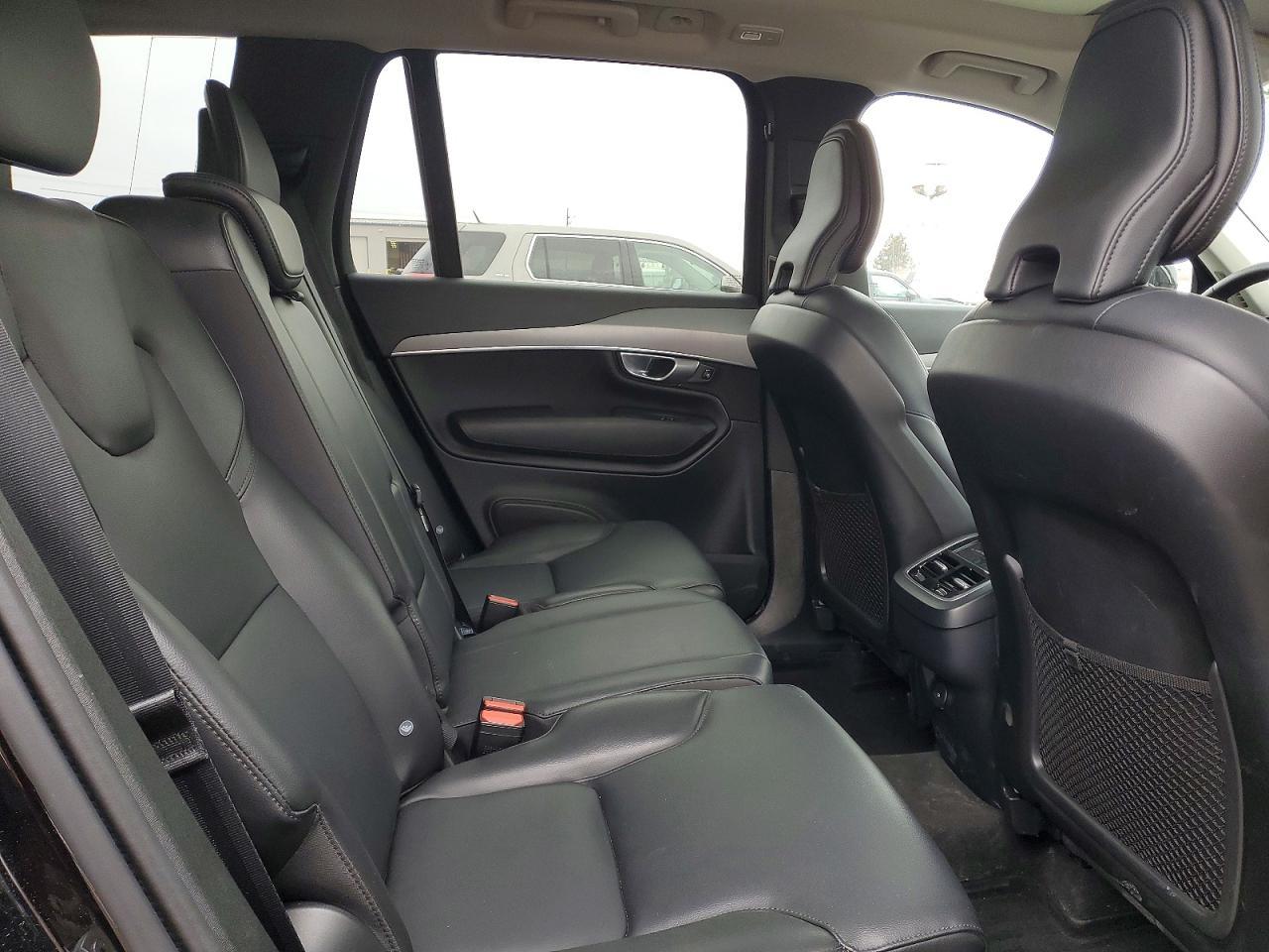 2024 VOLVO XC90