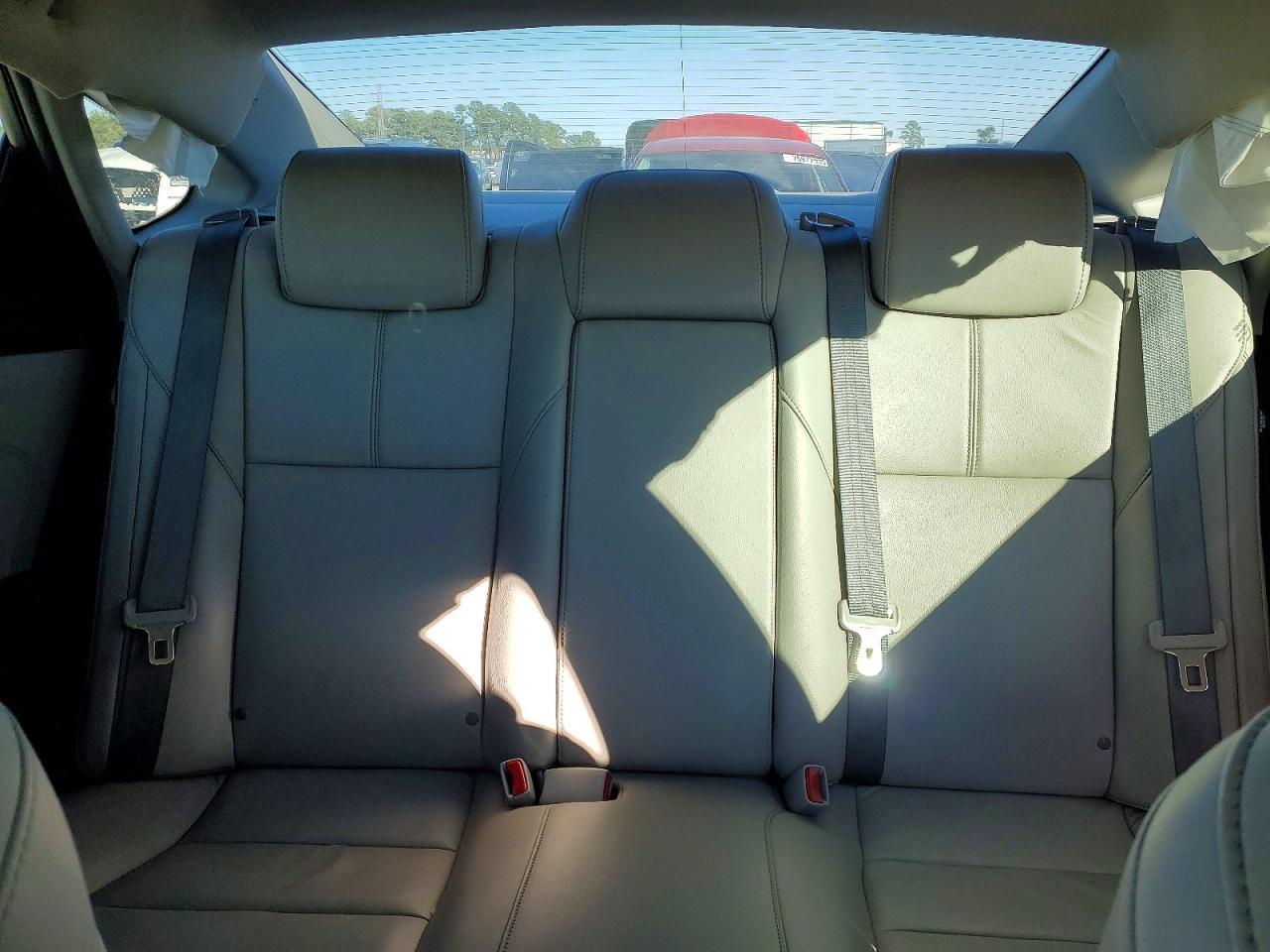 2016 TOYOTA Avalon