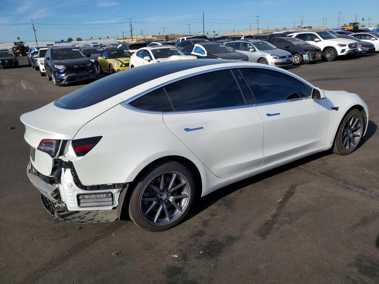 2020 TESLA MODEL 3