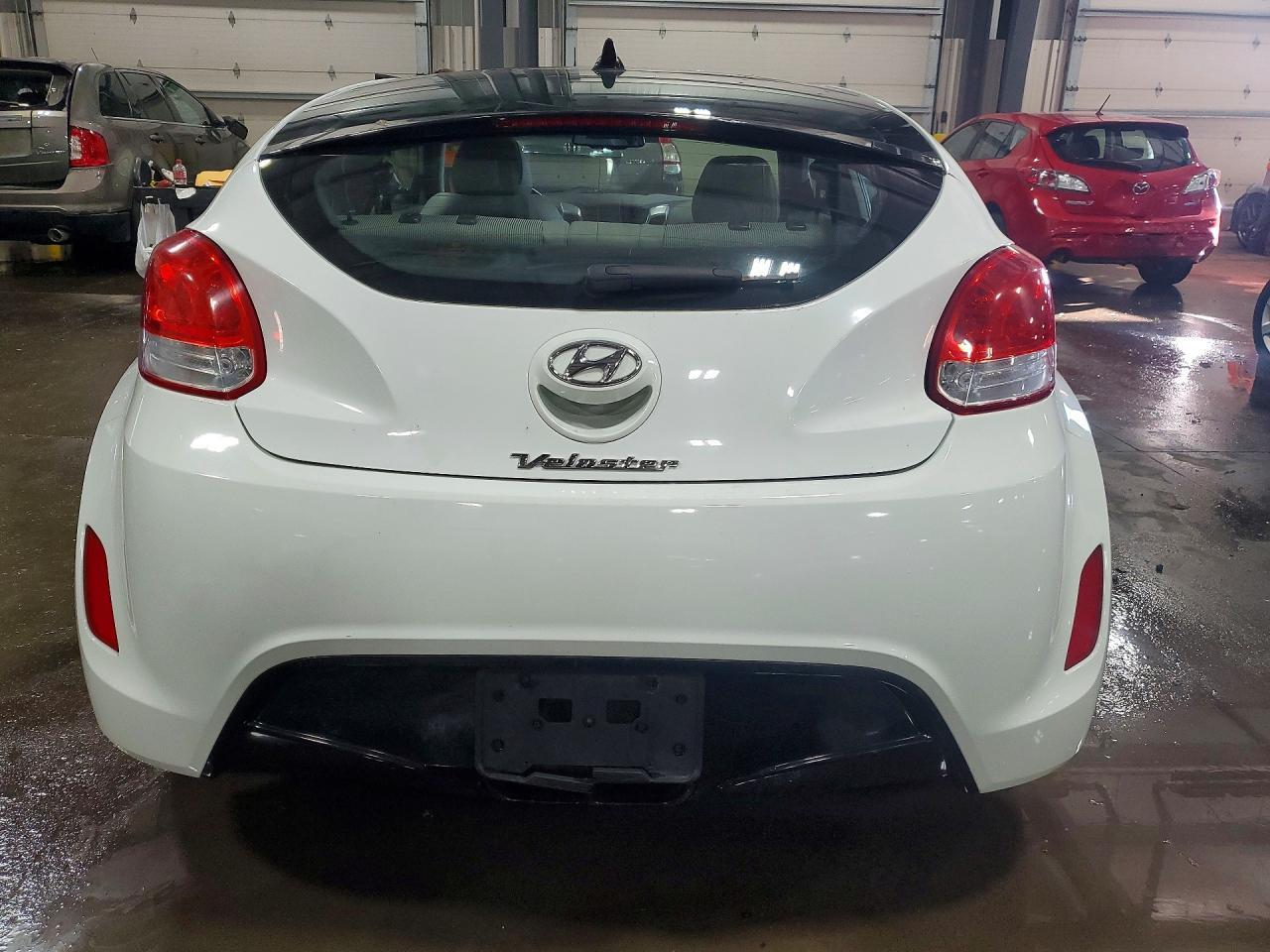 2013 HYUNDAI VELOSTER