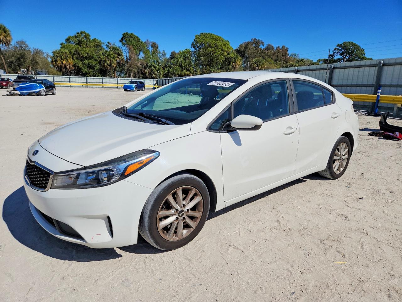 2017 KIA FORTE