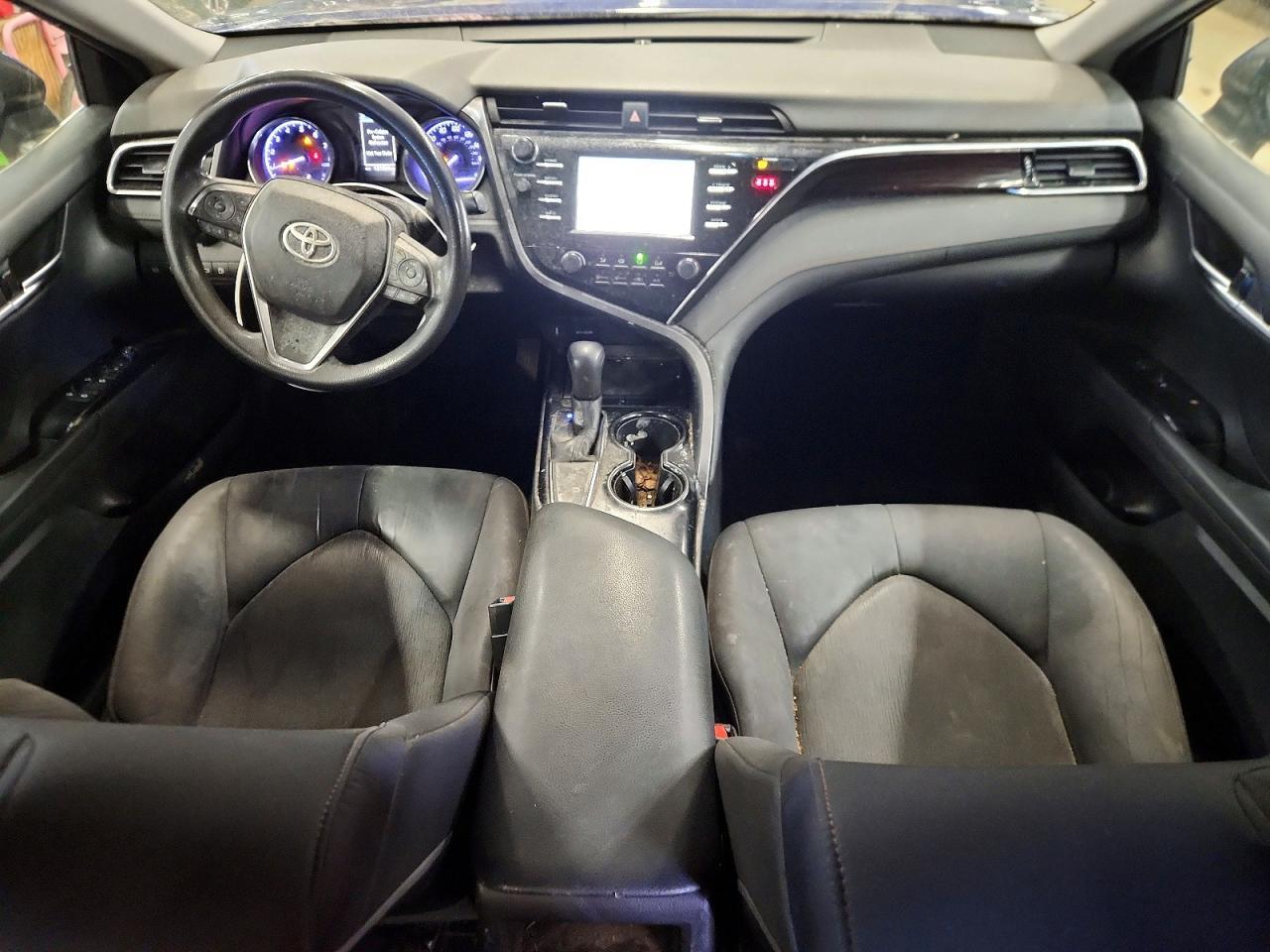 2018 TOYOTA CAMRY