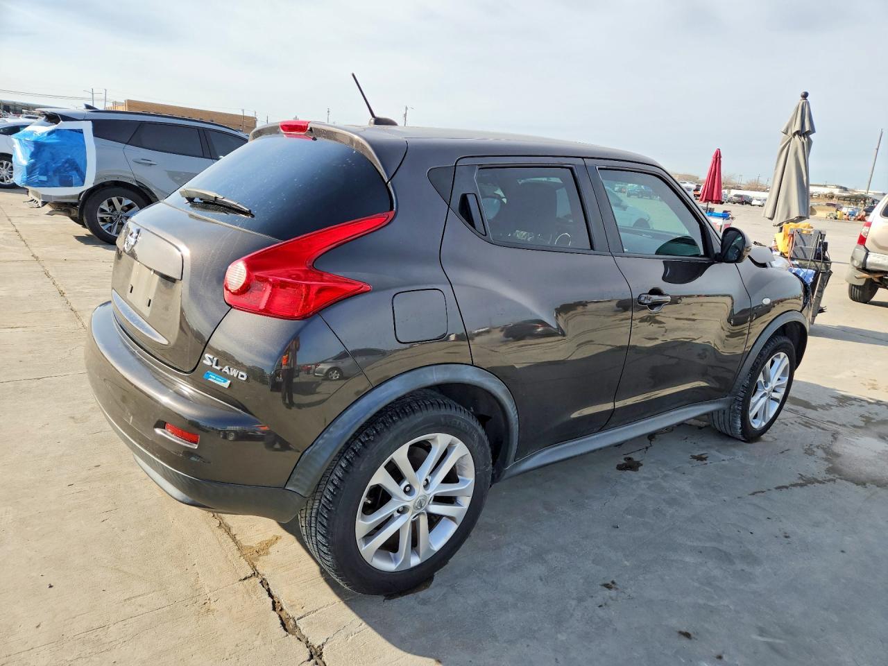 2012 NISSAN Juke