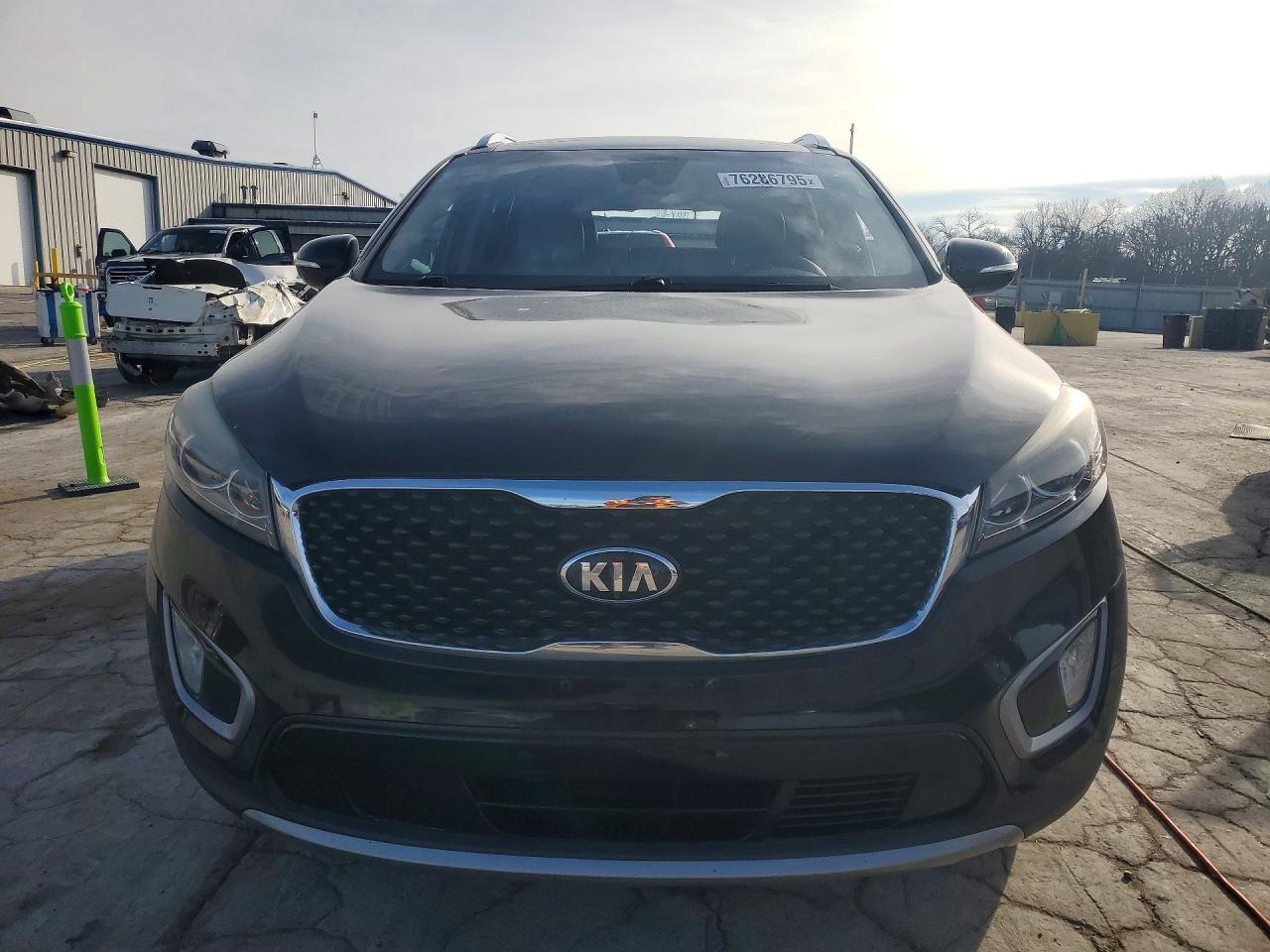 2017 KIA SORENTO