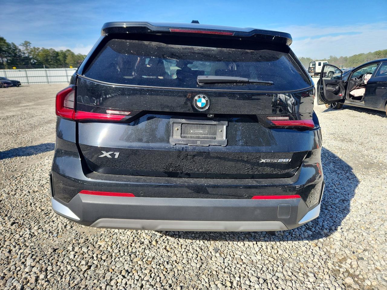 2023 BMW X1