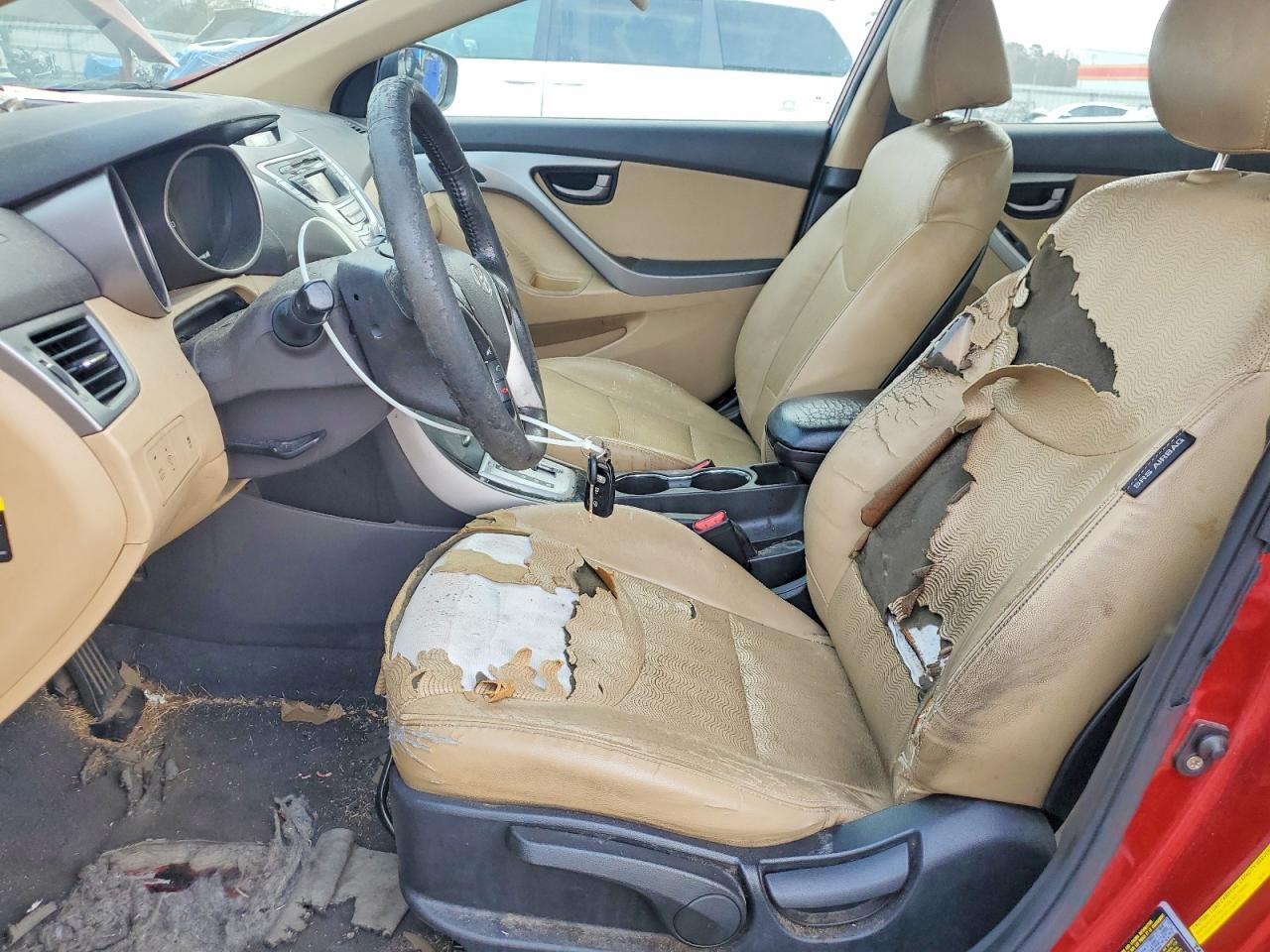 2012 HYUNDAI ELANTRA
