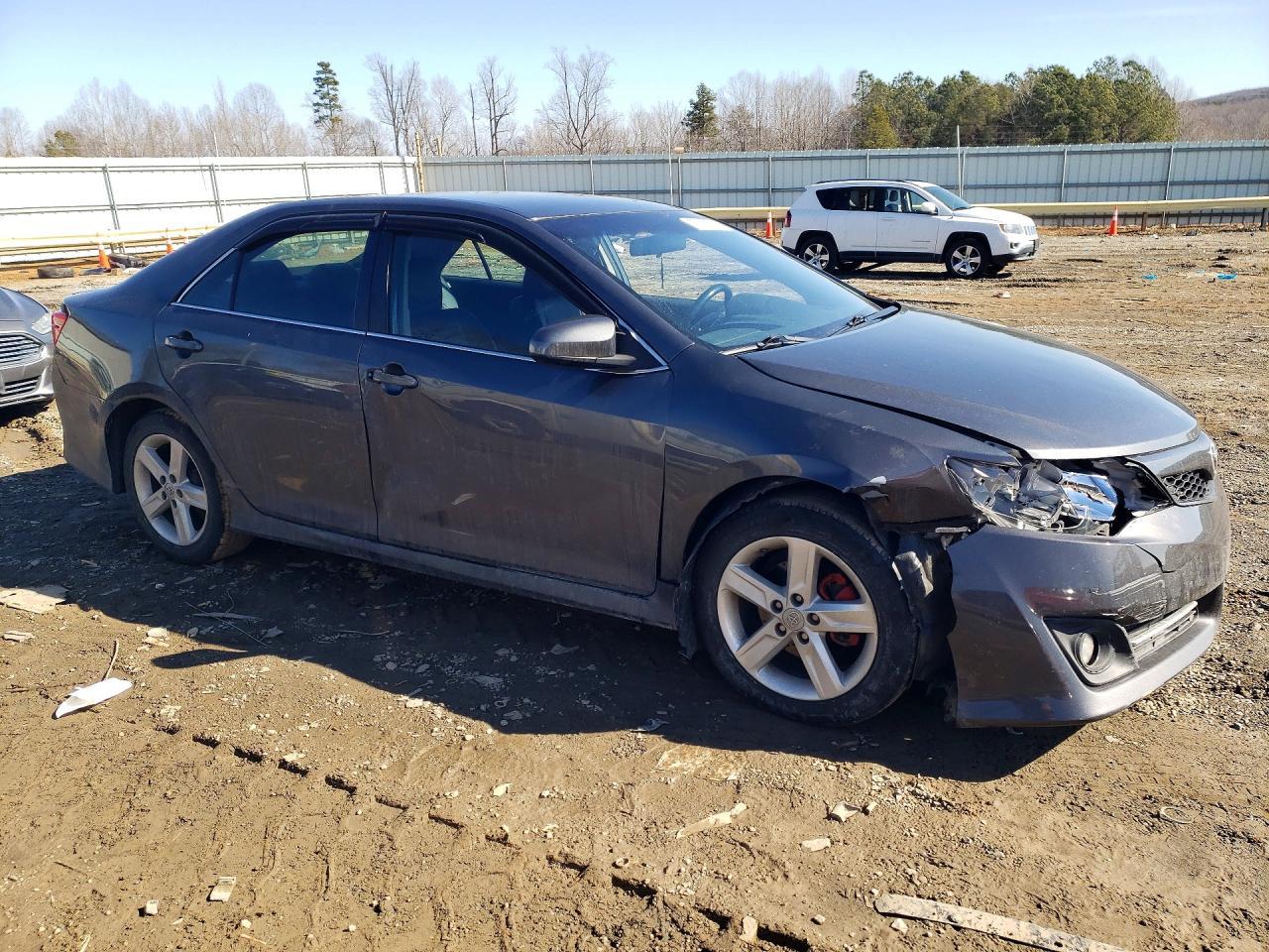 2012 TOYOTA CAMRY