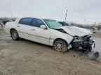 2000 LINCOLN Town Car