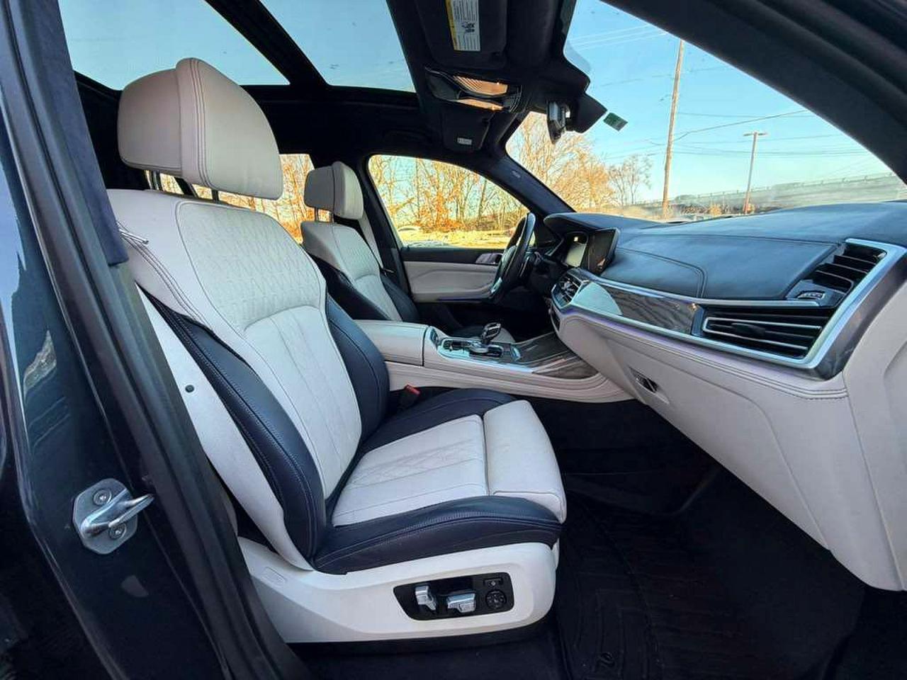 2019 BMW X7