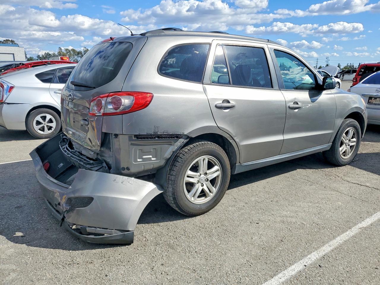 2012 HYUNDAI SANTA FE