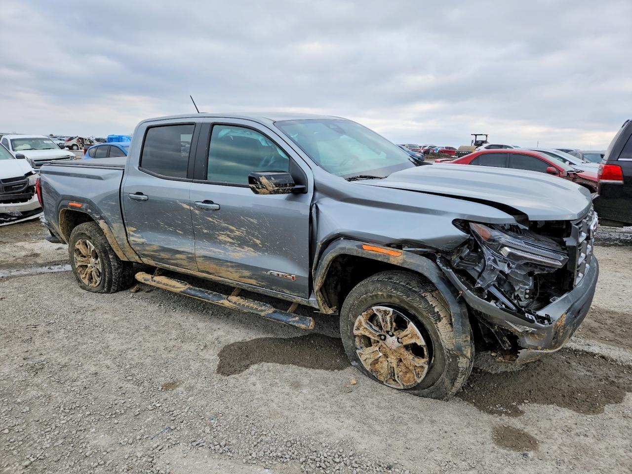 2023 GMC CANYON