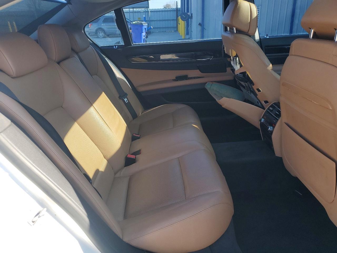 2013 BMW 7 series