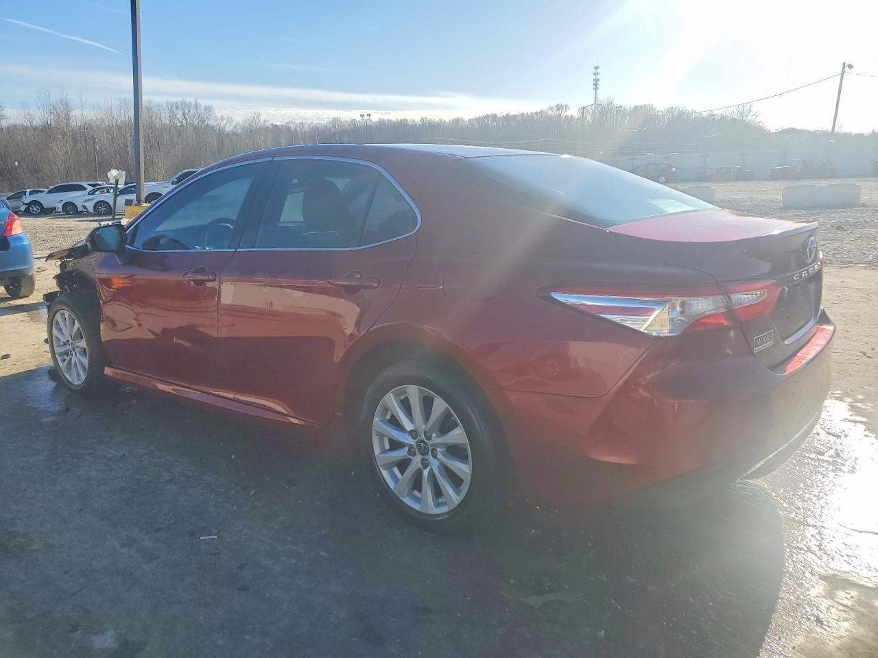 2018 TOYOTA CAMRY
