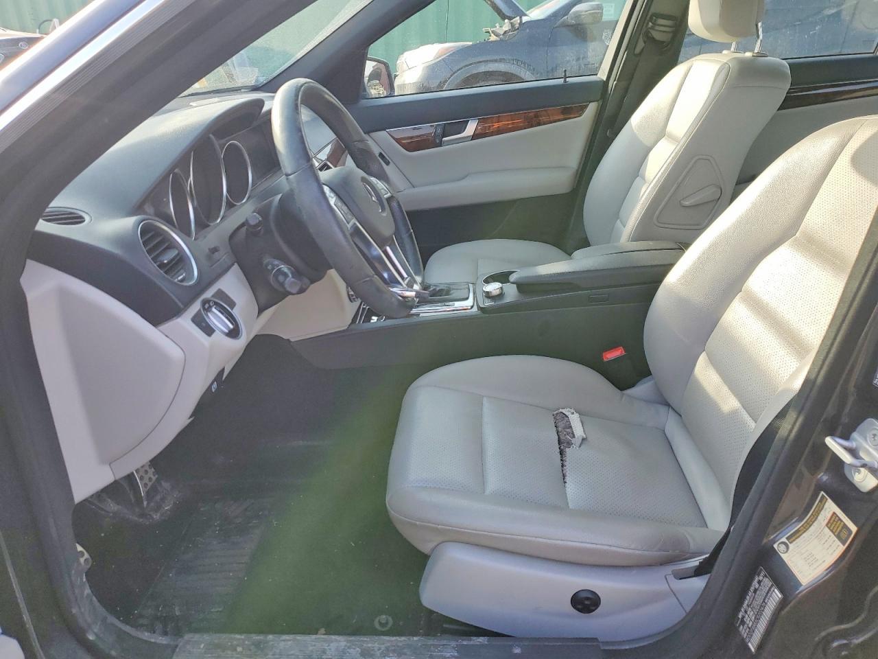 2012 MERCEDES-BENZ C-CLASS