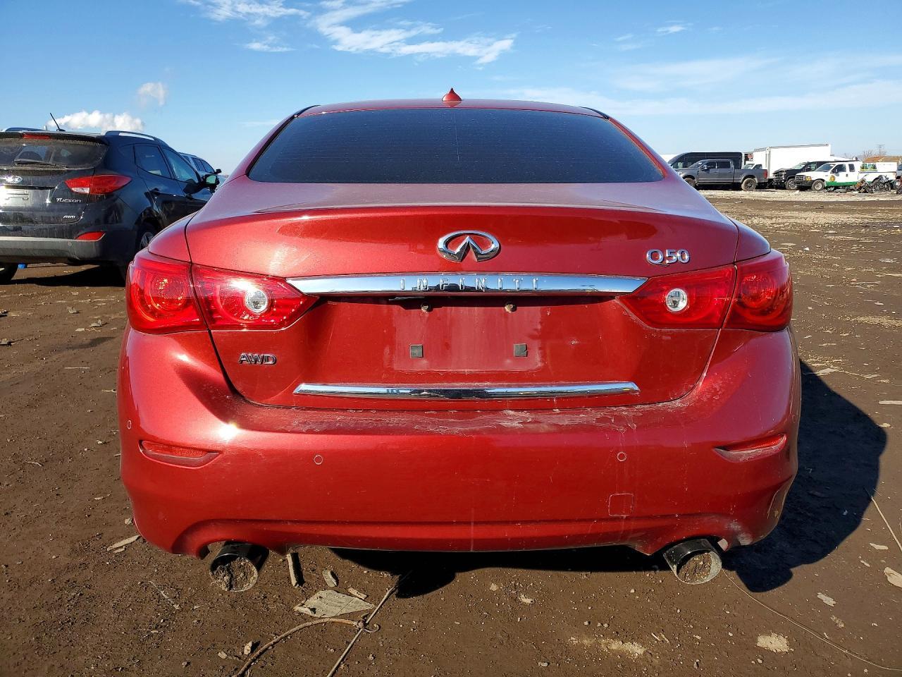 2014 INFINITI Q50