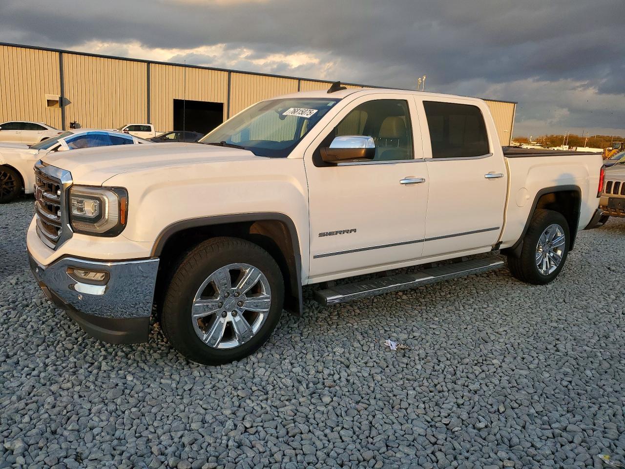 2016 GMC Sierra