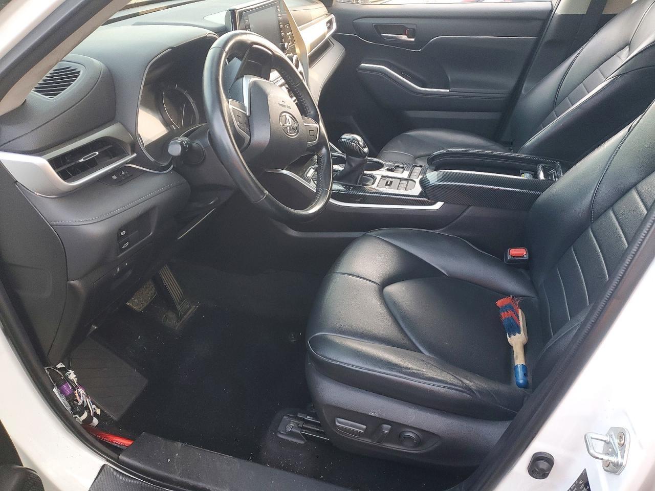 2022 TOYOTA HIGHLANDER