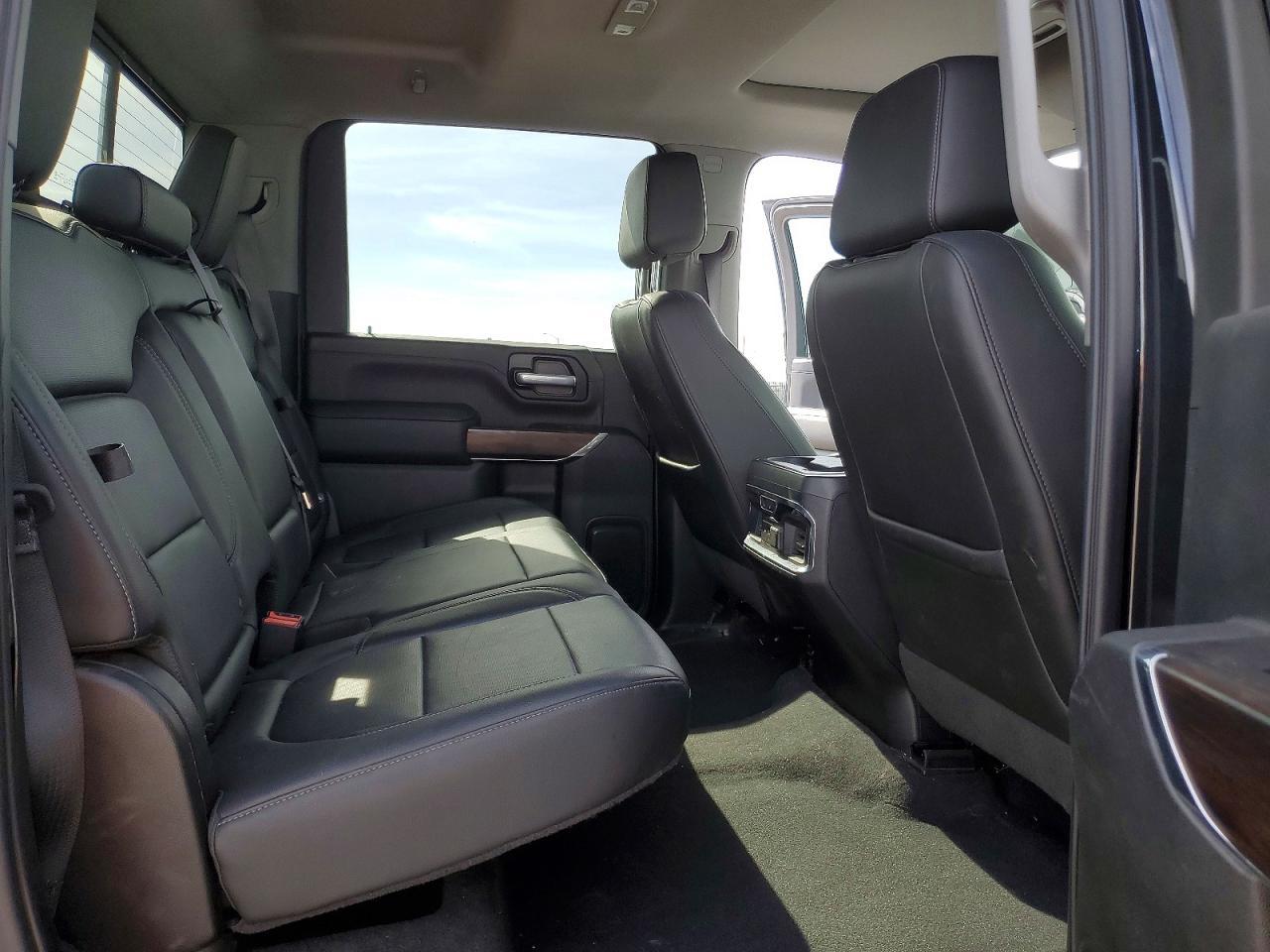 2020 GMC Sierra