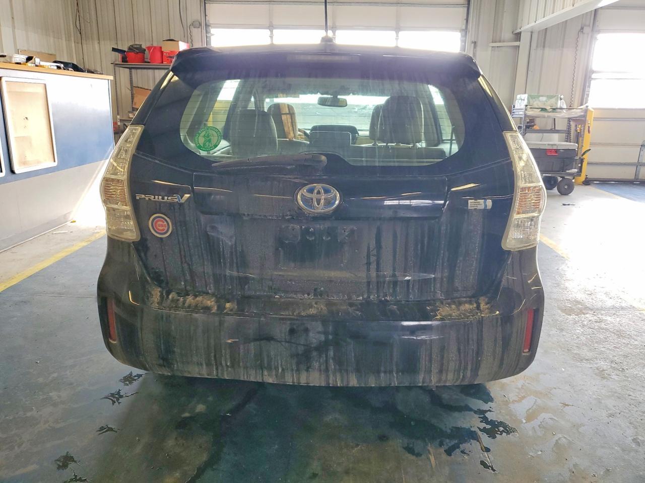 2012 TOYOTA PRIUS V
