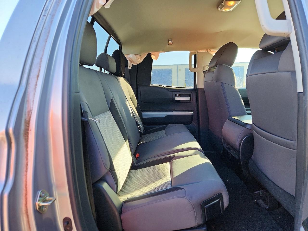 2016 TOYOTA TUNDRA