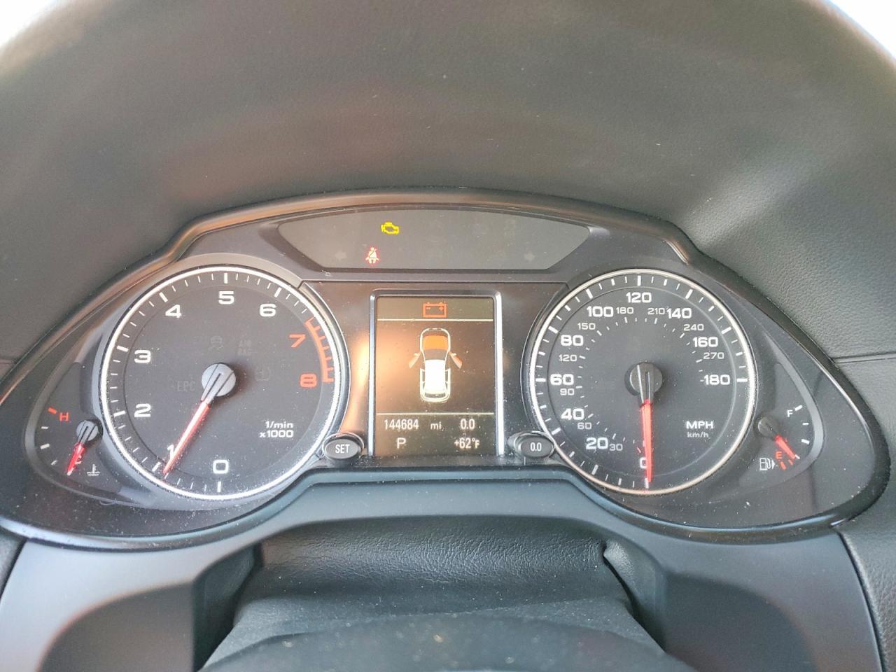 2012 AUDI Q5