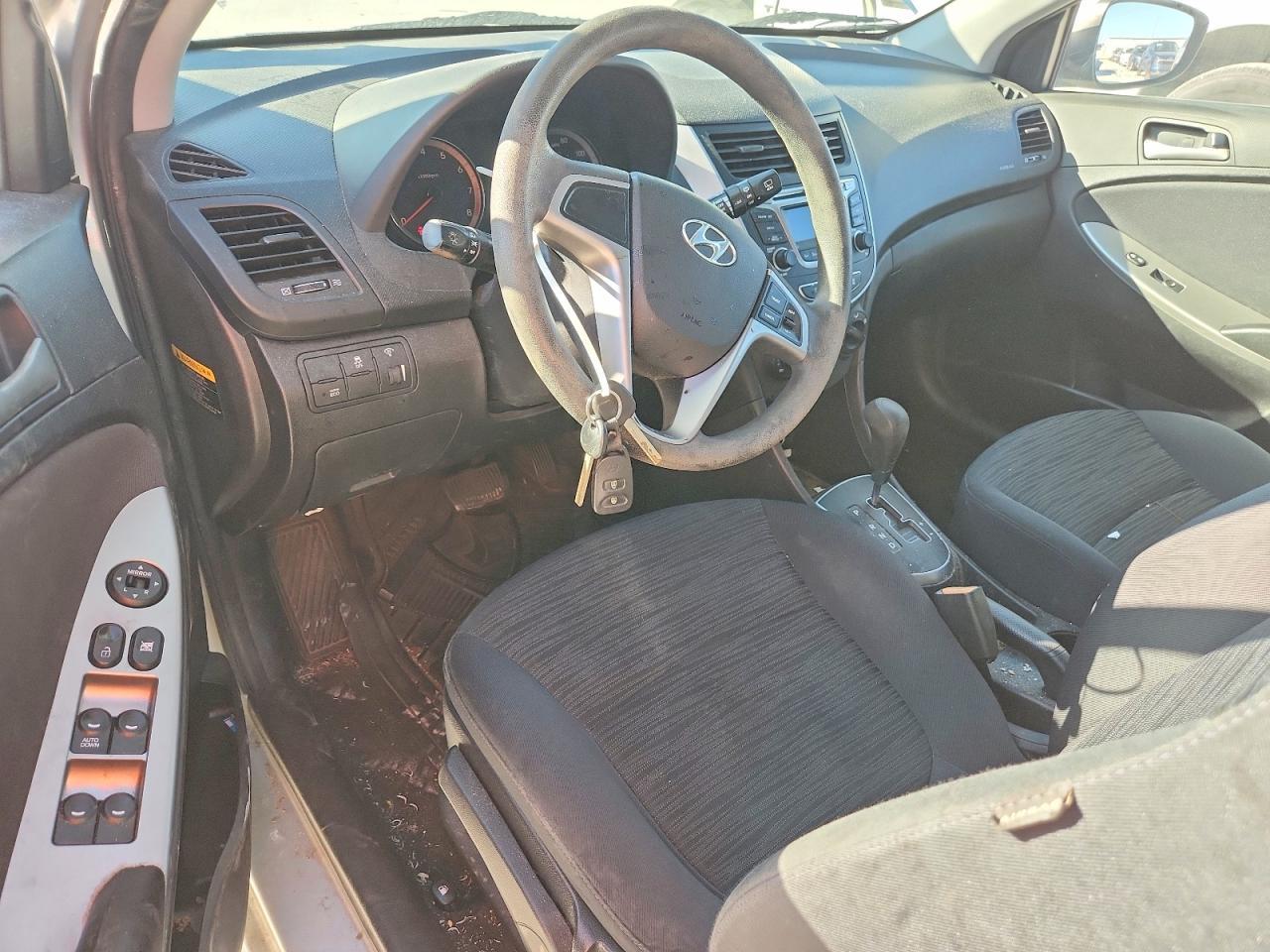 2016 HYUNDAI ACCENT