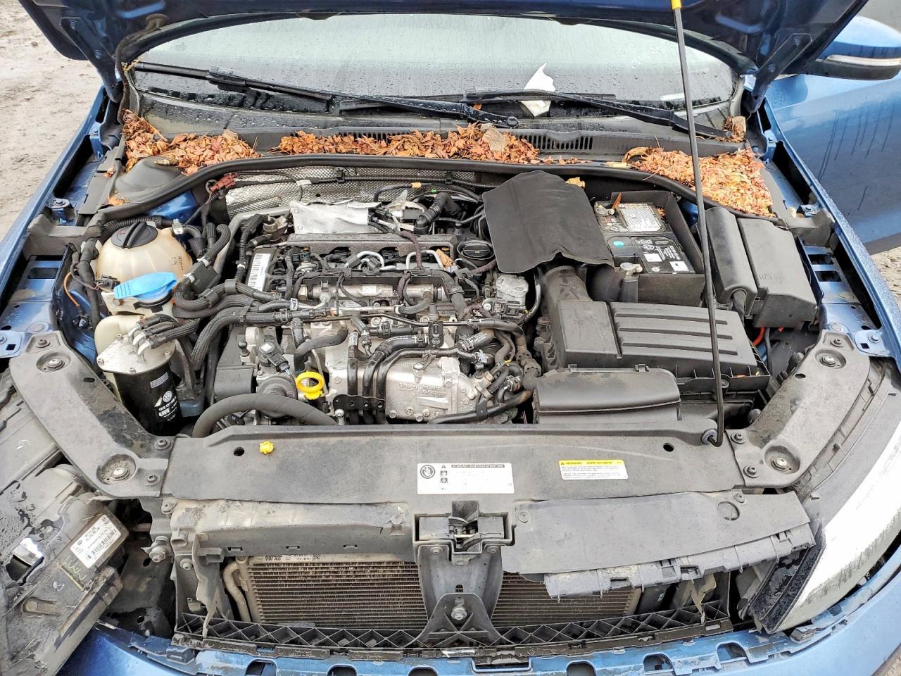 2015 VOLKSWAGEN JETTA
