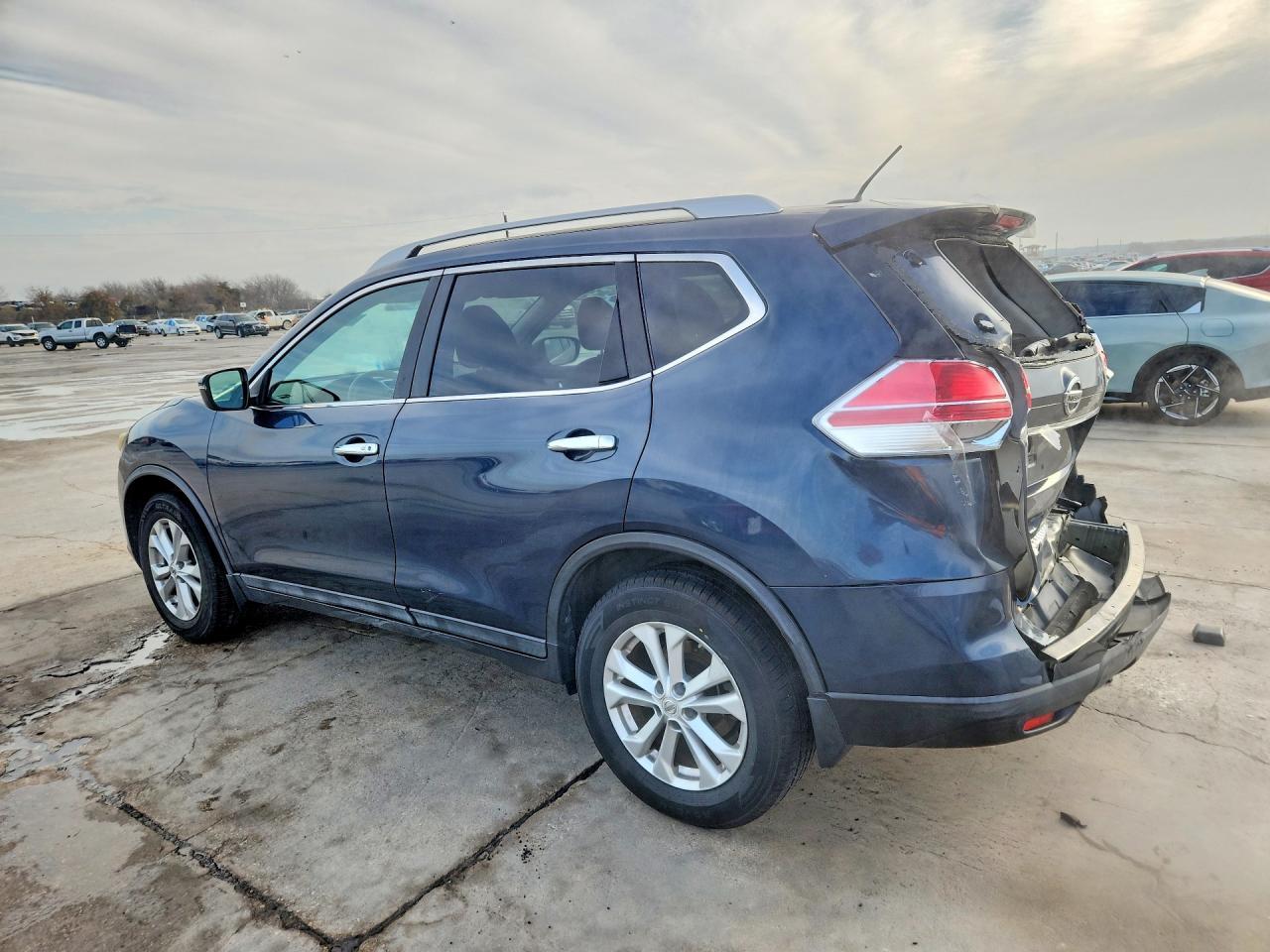 2015 NISSAN ROGUE