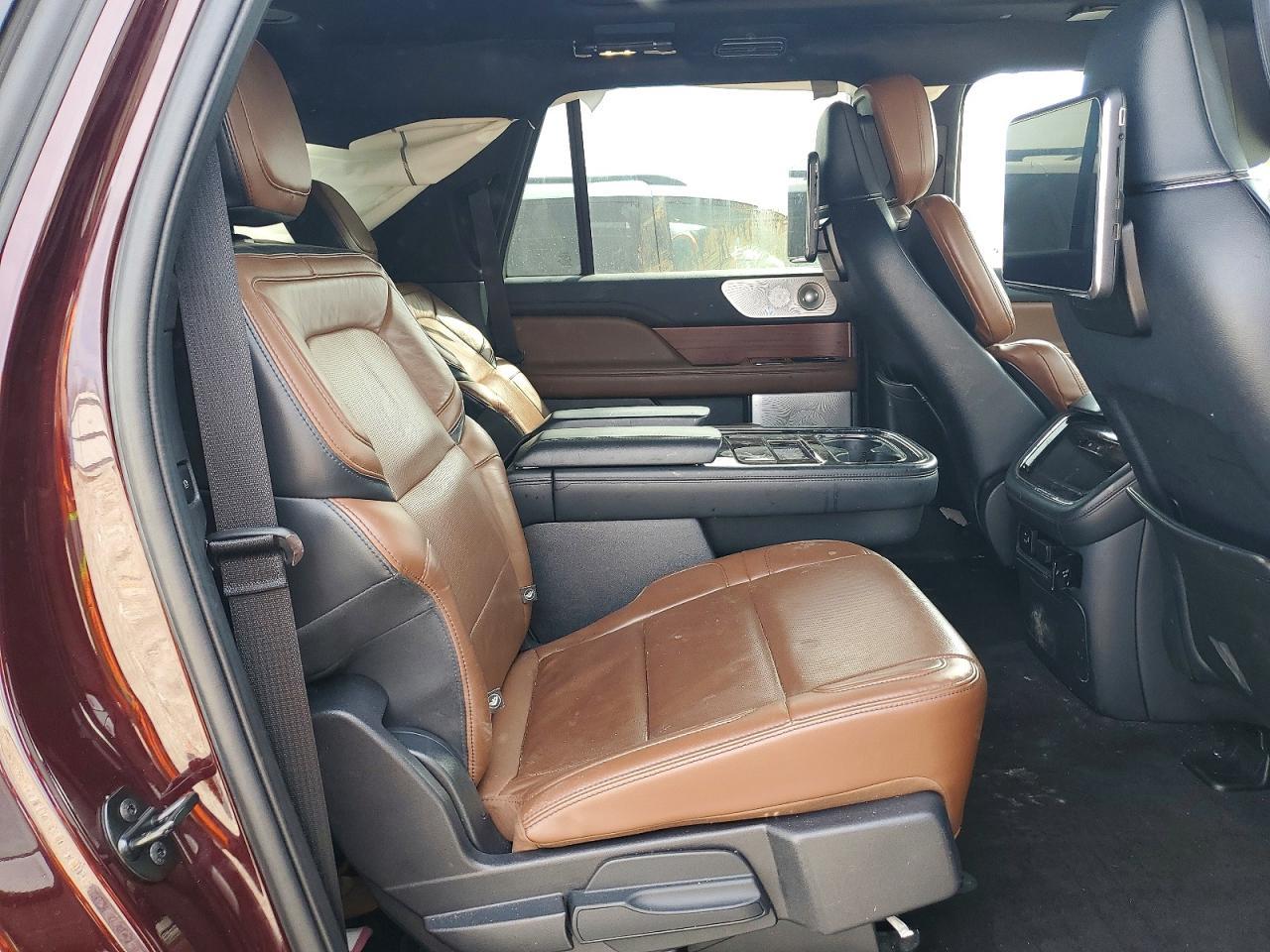 2023 LINCOLN Navigator