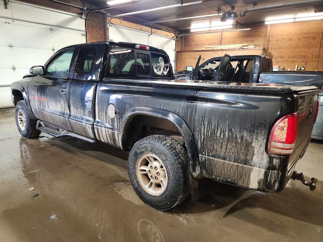 1998 DODGE Dakota