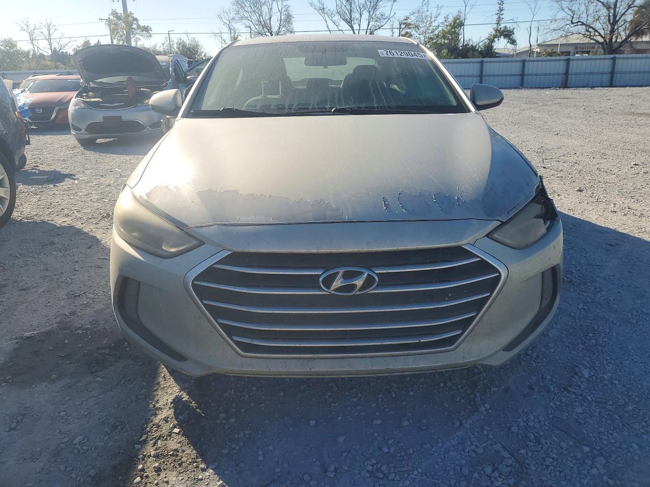 2017 HYUNDAI ELANTRA