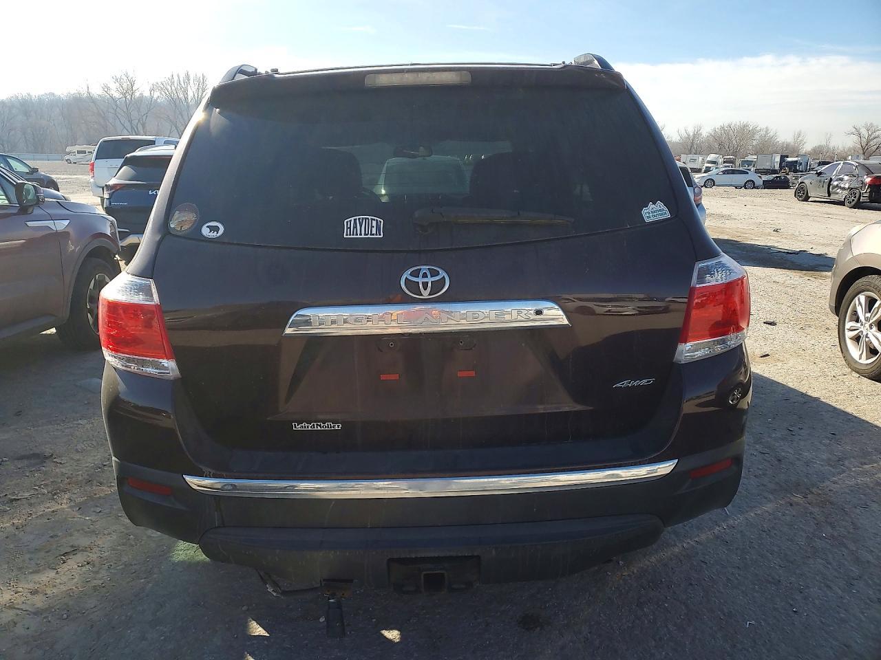 2013 TOYOTA HIGHLANDER