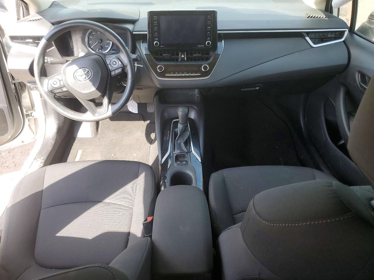 2022 TOYOTA COROLLA