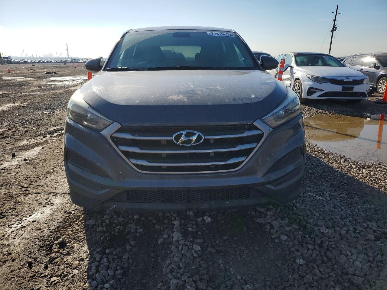 2017 HYUNDAI TUCSON