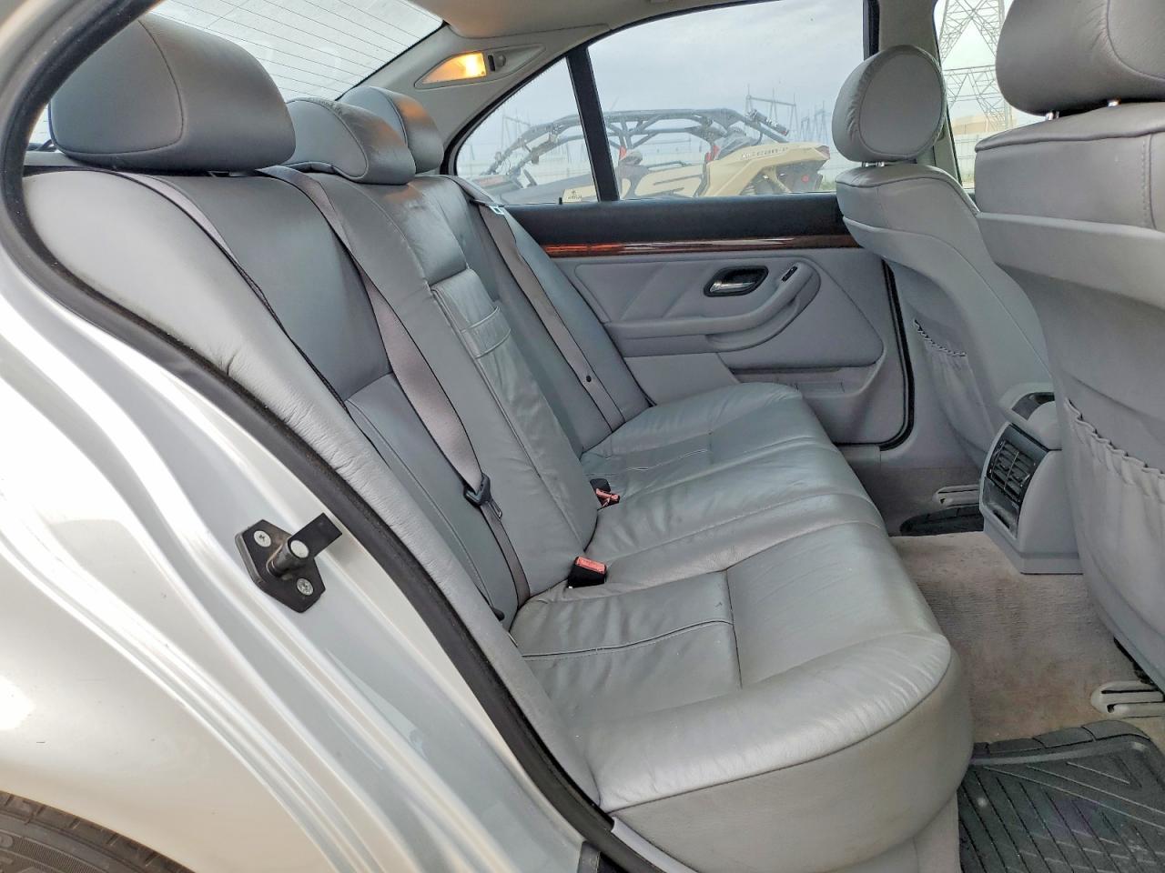 2001 BMW 5 series