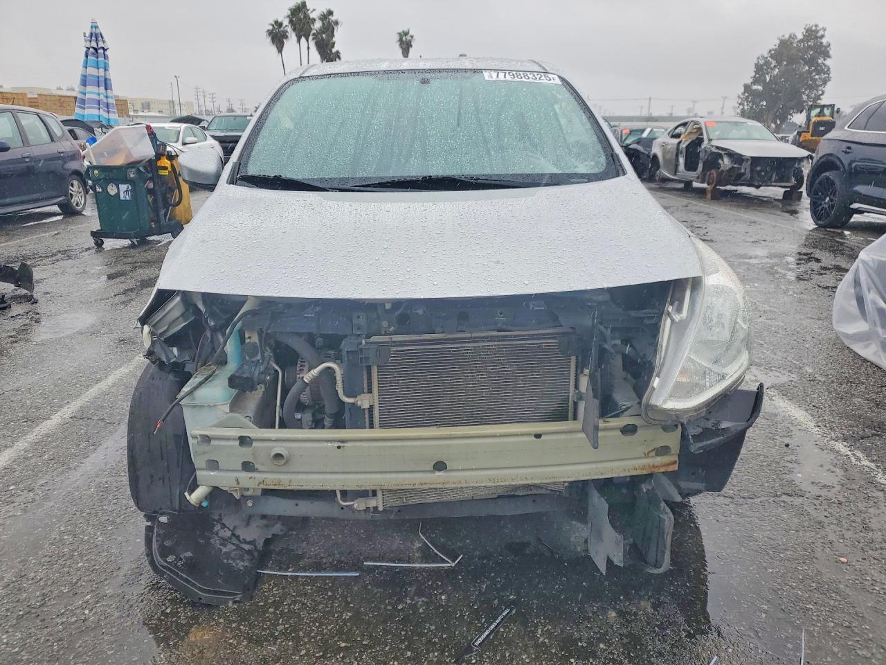 2019 NISSAN VERSA