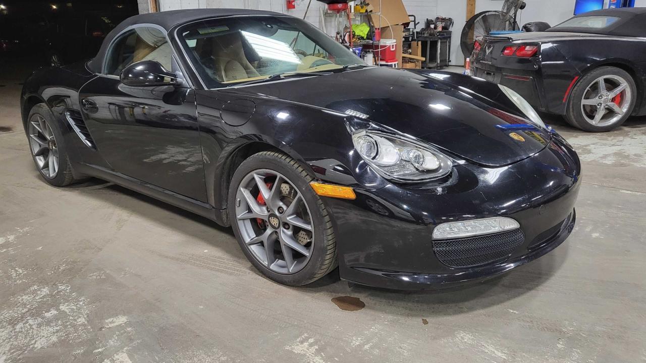 2011 PORSCHE Boxster