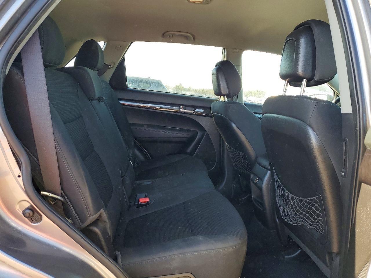 2015 KIA SORENTO