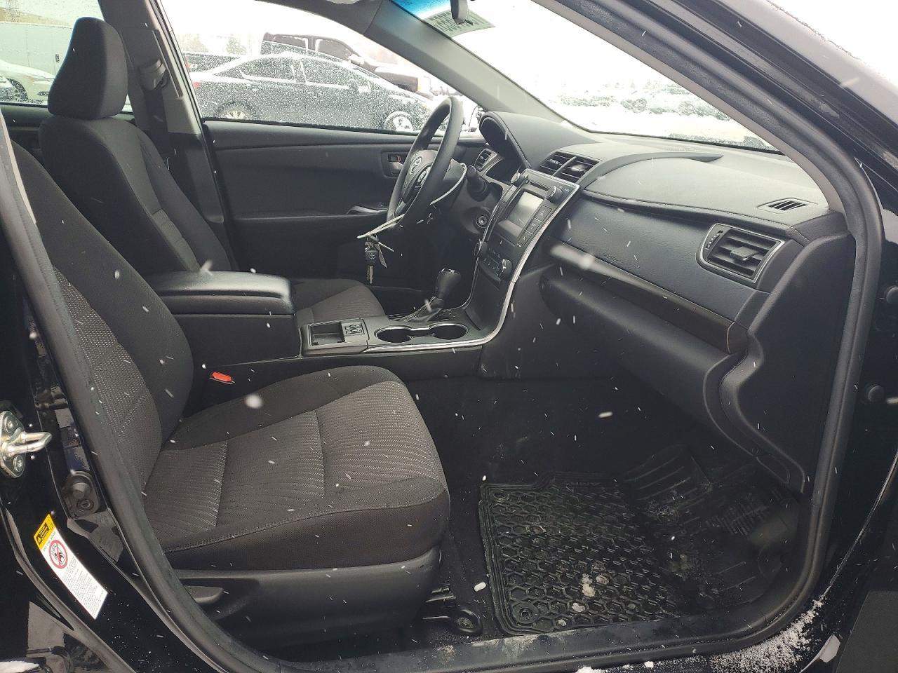 2017 TOYOTA CAMRY