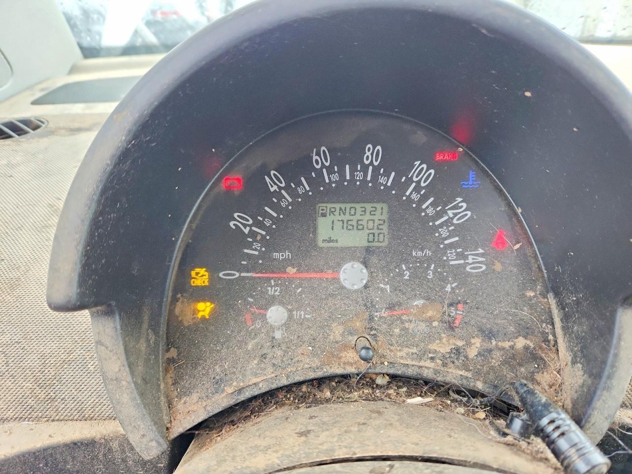 2001 VOLKSWAGEN Beetle