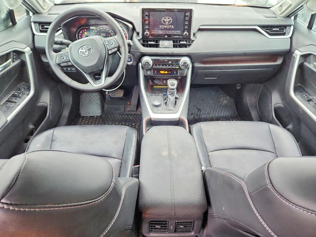 2020 TOYOTA RAV4