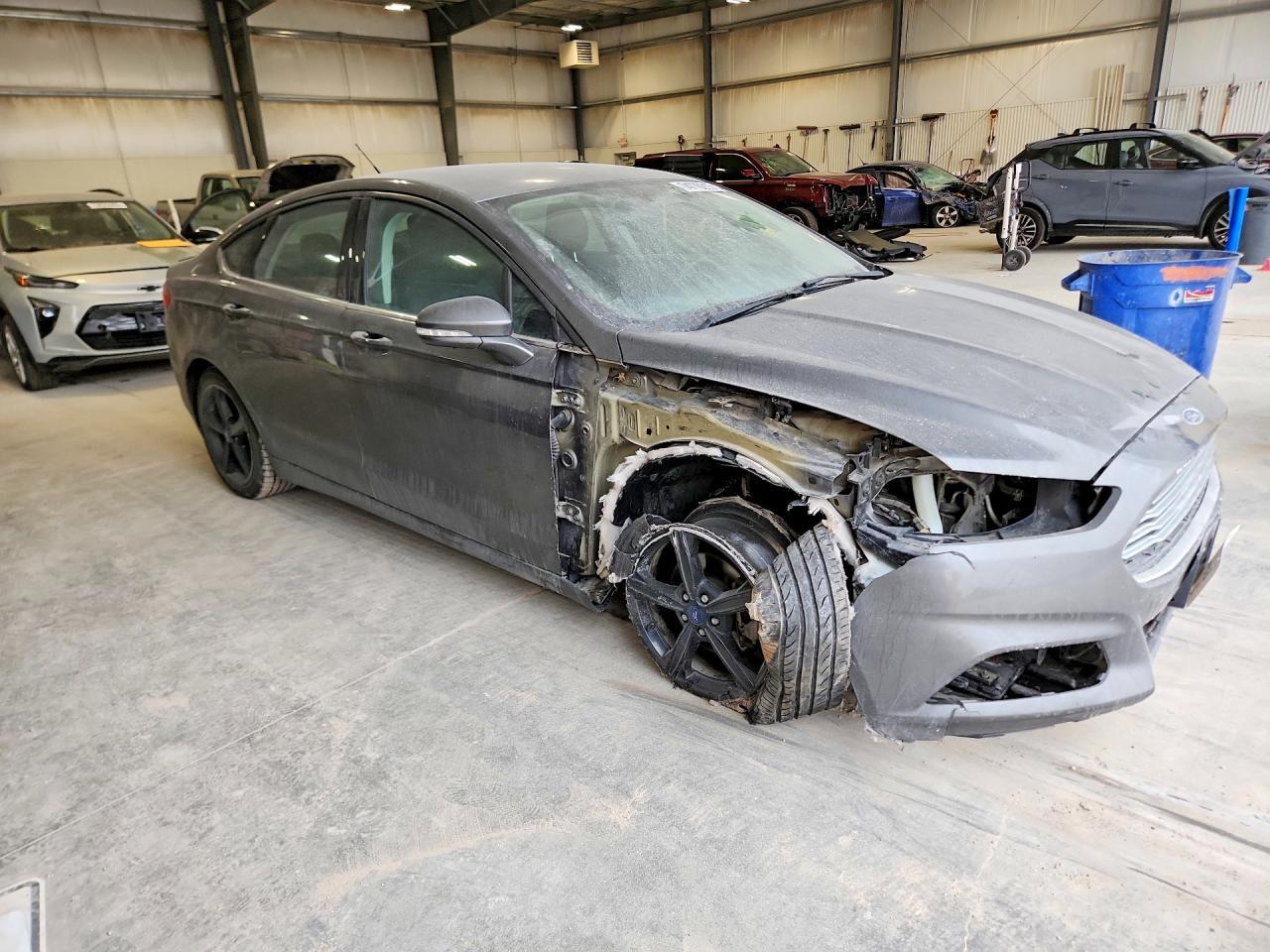 2016 FORD FUSION
