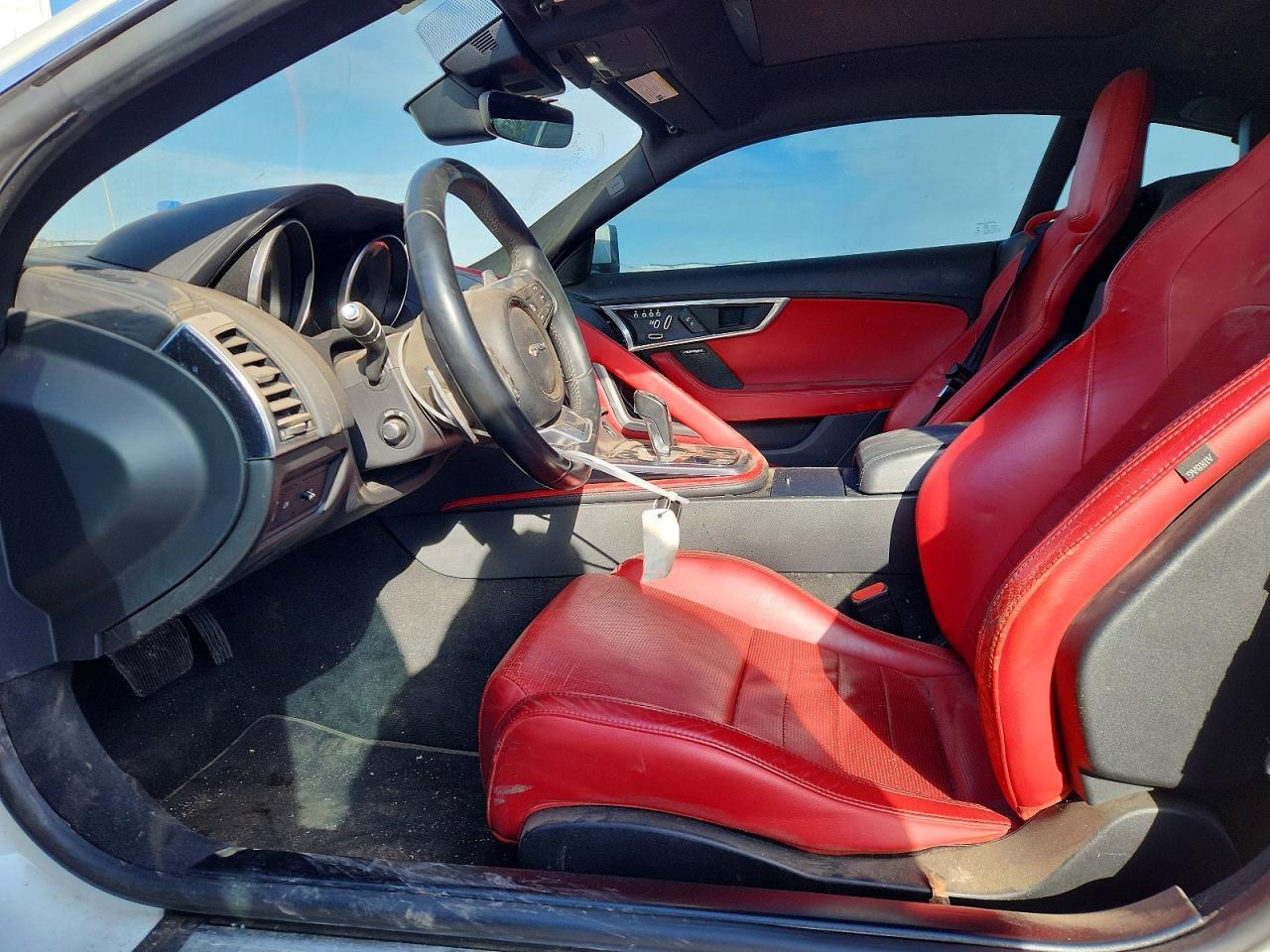 2019 JAGUAR F-Type