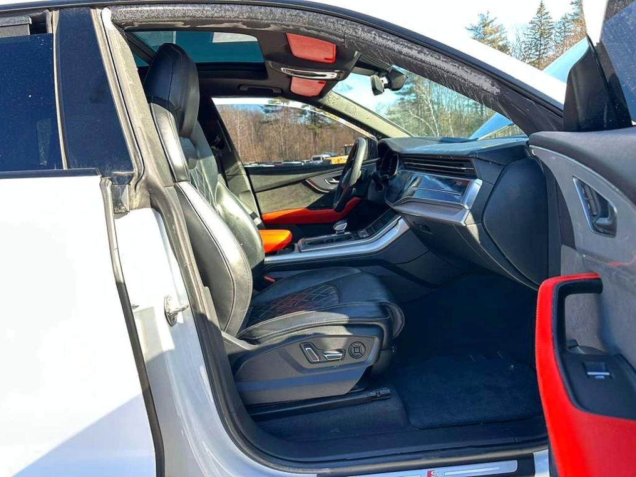 2021 AUDI SQ8