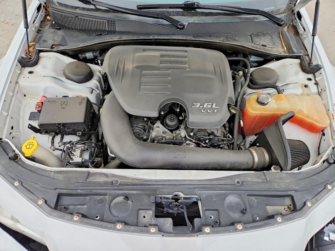 2018 CHRYSLER 300