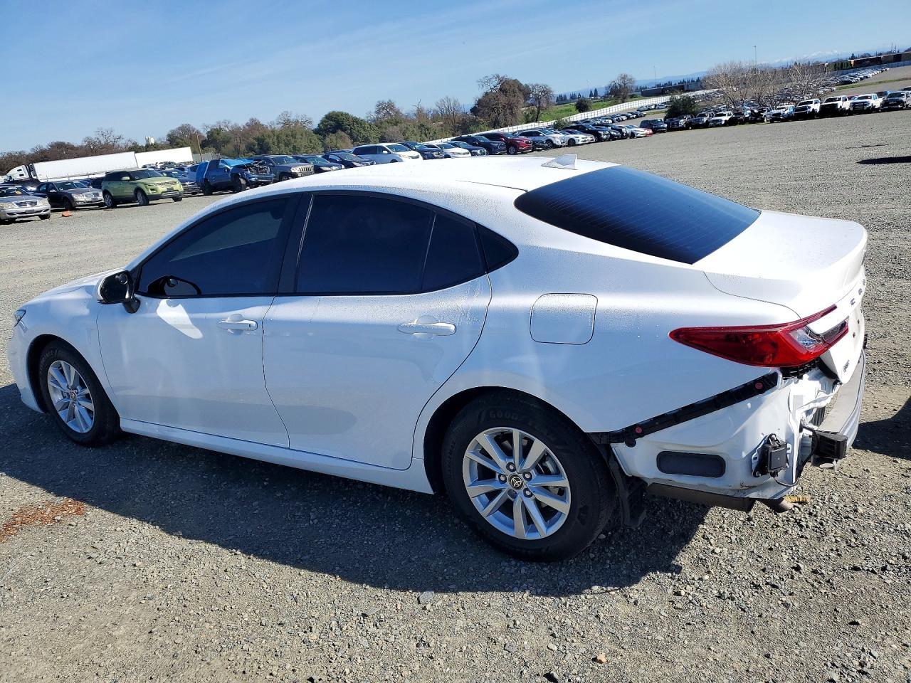 2025 TOYOTA CAMRY