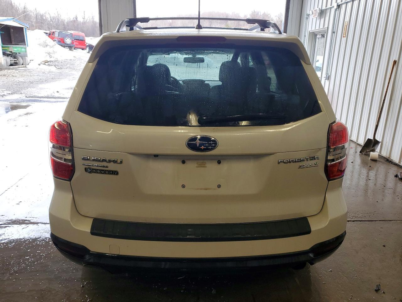 2015 SUBARU FORESTER